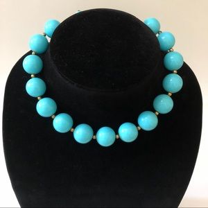 Vintage bead necklace.